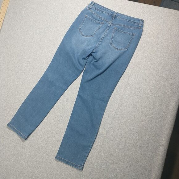 Women's SZ 4 Nine West Gramercy Denim Jeans Cropped NWT. - Picture 10 of 10